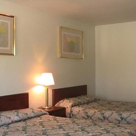 Hometown Inn Galion Екстер'єр фото