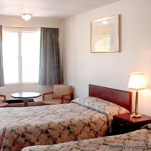 Hometown Inn Galion Номер фото