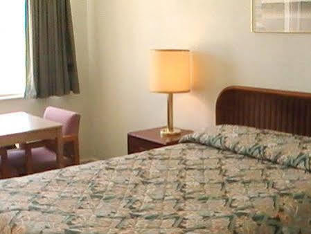 Hometown Inn Galion Екстер'єр фото